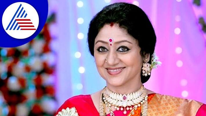 Theft at veteran actress Vinaya Prasads house in bengaluru gvd Theft at veteran actress Vinaya Prasads house in bengaluru gvd