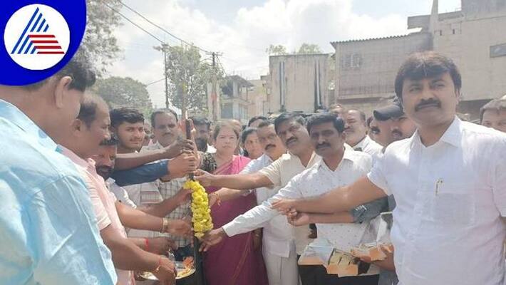 JDS MLA Anita Kumaraswamy Slams BJP Congress grg JDS MLA Anita Kumaraswamy Slams BJP Congress grg