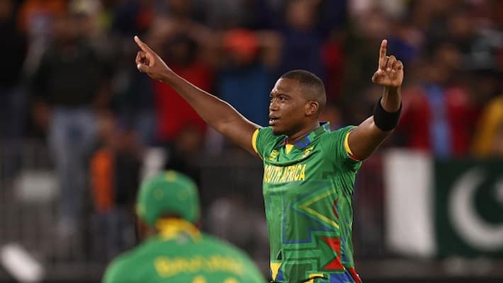india batting order surrendering to lungi ngidi in india vs south africa match in t20 world cup india batting order surrendering to lungi ngidi in india vs south africa match in t20 world cup