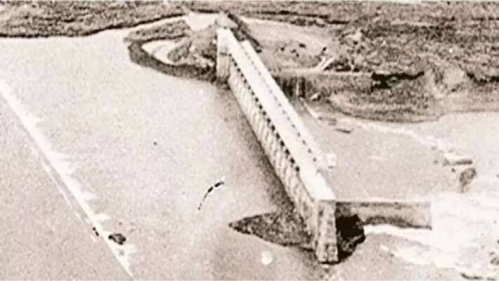 In 1979 too a tragedy on machchhu river had claimed thousands of lives like In 1979 too a tragedy on machchhu river had claimed thousands of lives like