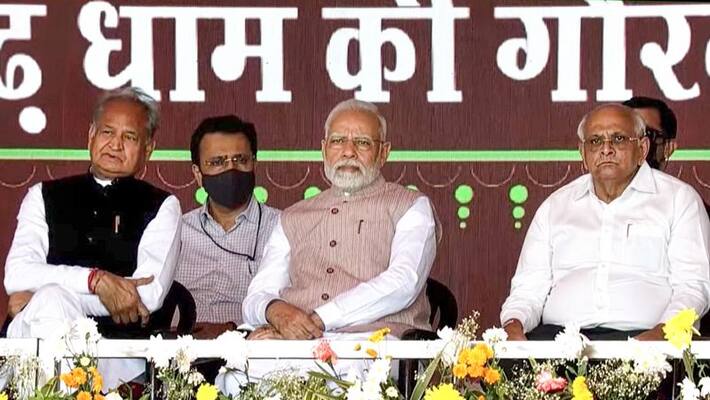 Adivasi Jallianwala at center of competition between BJP-Congress for tribal votes Adivasi Jallianwala at center of competition between BJP-Congress for tribal votes