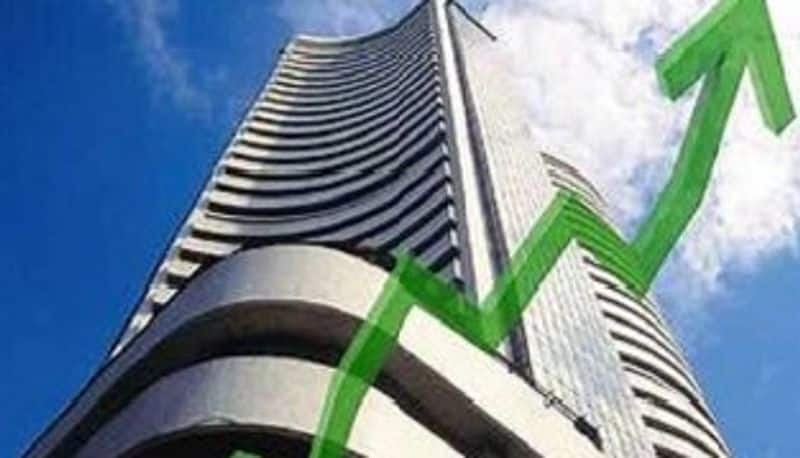 Sensex rises 150 points, Nifty crosses 18,250, while the Realty,Bank index suges