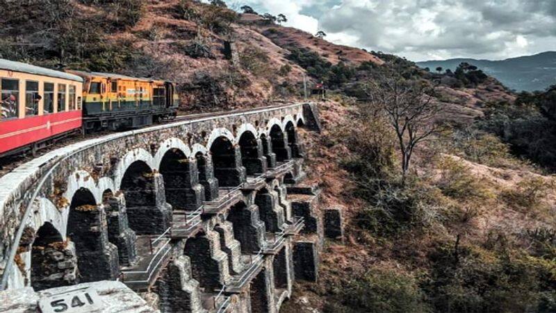 incredible bridges in India constructed by britishers top 5 famous bridges