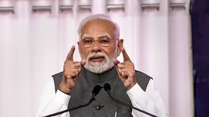 PM Narendra Modi will inaugurate Terminal 2 of Bengaluru Airport on Friday vva PM Narendra Modi will inaugurate Terminal 2 of Bengaluru Airport on Friday vva