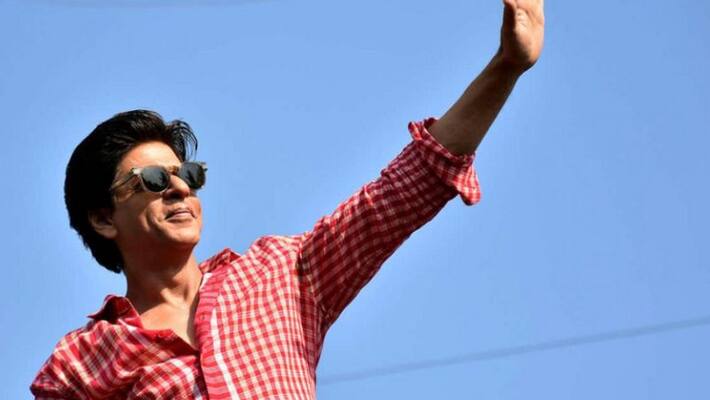 Shah Rukh Only Indian To Feature On British Magazines List Of 50 Greatest Actors Shah Rukh Only Indian To Feature On British Magazines List Of 50 Greatest Actors