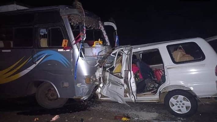 Madhya Pradesh car bus Accident...11 people Killed Madhya Pradesh car bus Accident...11 people Killed