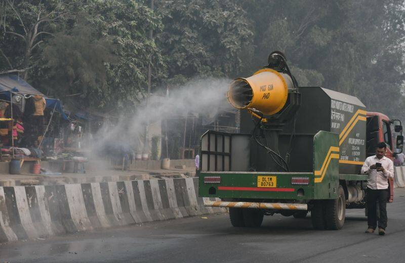 Pollution-related illnesses affect 4 out of every 5 Delhi-NCR families: survey.