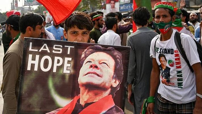 Pakistan ex Prime Minister Imran Khan shot by bullet, Share Market down, Pakistani currency effect, DVG Pakistan ex Prime Minister Imran Khan shot by bullet, Share Market down, Pakistani currency effect, DVG