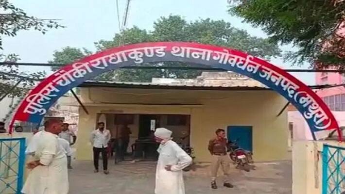Mathura Husband killed his wife by beating her called neighbors and said I killed her tell her family members Mathura Husband killed his wife by beating her called neighbors and said I killed her tell her family members
