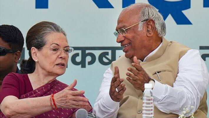 gujarat assembly election 2022, Congress announces 1st list of 43 candidates; ex-MLAs, sitting RS member among nominees kpa gujarat assembly election 2022, Congress announces 1st list of 43 candidates; ex-MLAs, sitting RS member among nominees kpa