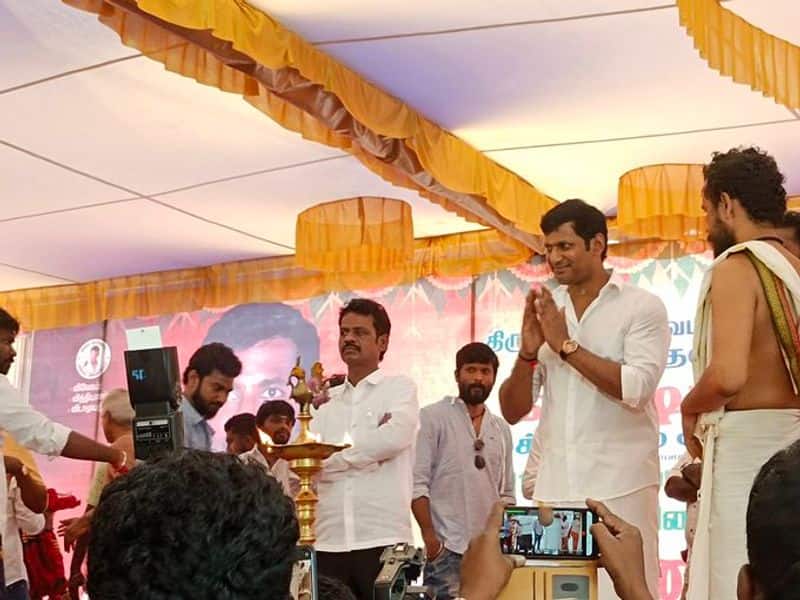 Actor Vishal married 11 poor couples after worshiping in 3 religious ways