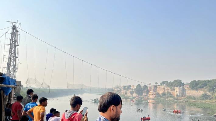 Gujarat HC takes suo motu cognisance of Morbi bridge collapse tragedy, issues notice to state govt kpa Gujarat HC takes suo motu cognisance of Morbi bridge collapse tragedy, issues notice to state govt kpa