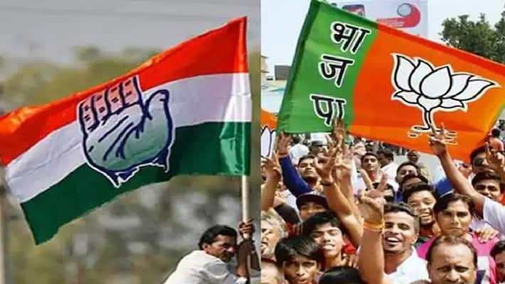 Upper class reservation Act, BJP, Congress vie for taking its credit akb Upper class reservation Act, BJP, Congress vie for taking its credit akb