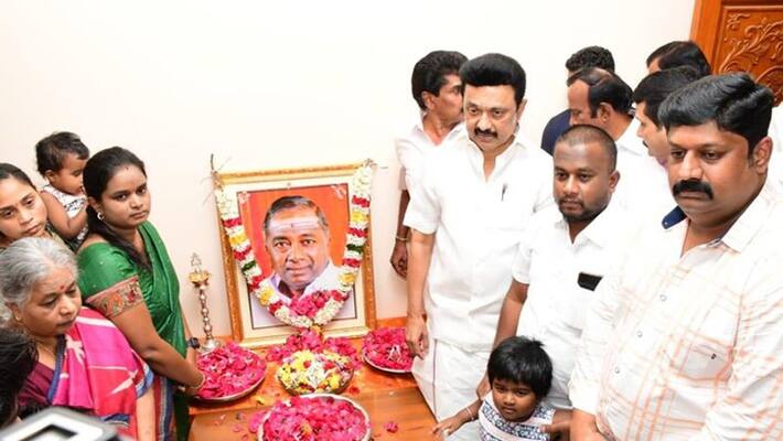 CM Stalin at Kovai Thangam House CM Stalin at Kovai Thangam House