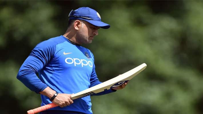 Suresh Raina explains about MS Dhoni test match retirement Suresh Raina explains about MS Dhoni test match retirement