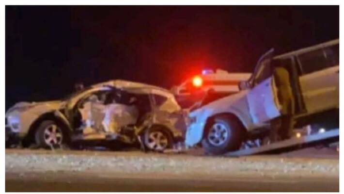 two teens died and three injured in road accident in Sharjah two teens died and three injured in road accident in Sharjah