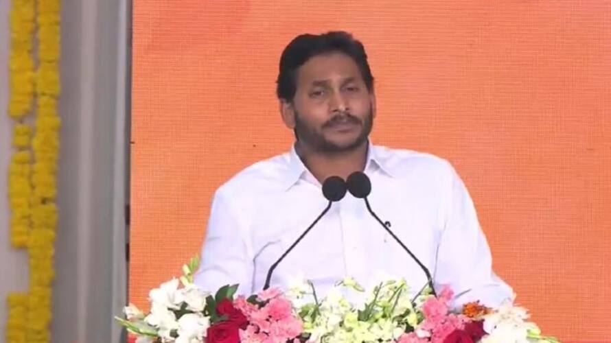 AP CM Jagan leaves for Visakhapatnam lns AP CM Jagan leaves for Visakhapatnam lns