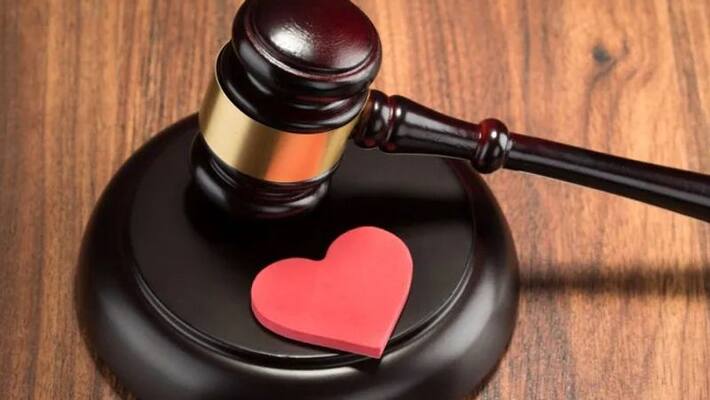 No marriage despite relationship not cheating says Karnataka High Court No marriage despite relationship not cheating says Karnataka High Court
