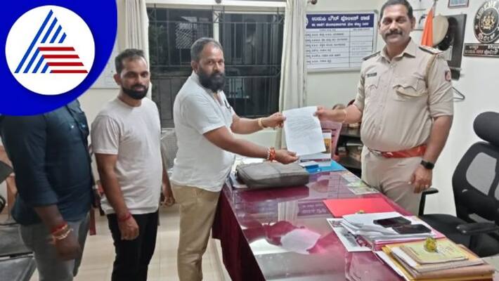 complaint lodged against social activist b t lalitha-naik over statement about daivaradhane in Udupi gow complaint lodged against social activist b t lalitha-naik over statement about daivaradhane in Udupi gow