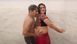 Amrpali Sexy Codai Video Sex - Bhojpuri sexy video: Amrapali Dubey, Nirahua's HOT bathroom song will make  you go WILD