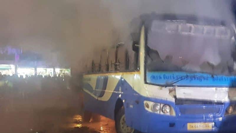 government bus fire accident in Chidambaram bus stand