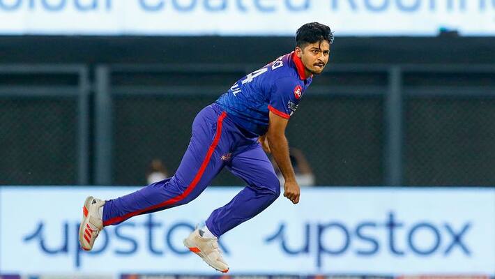 Shardul Thakur Brutally Trolled After He Leaks 25 Runs in 1 Over Shardul Thakur Brutally Trolled After He Leaks 25 Runs in 1 Over