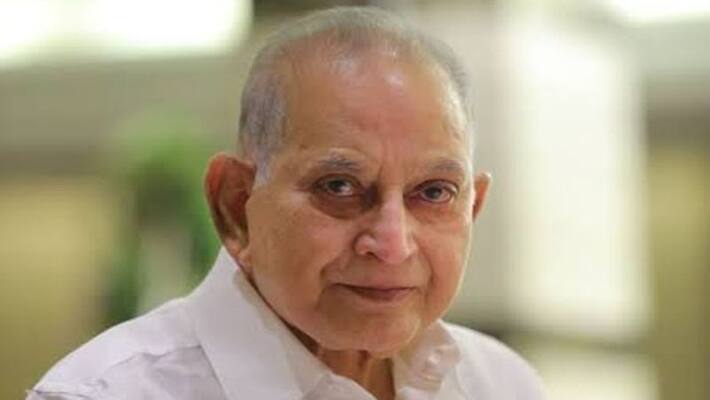 telugu movies shooting cancelled for superstar krishna condole note released by tfpc telugu movies shooting cancelled for superstar krishna condole note released by tfpc