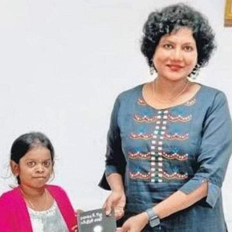 Dwarfism affected TN girl steely resolve ends NEET Accolades poured in from all quarters for 19 year old 