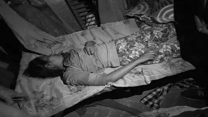 Aligarh Drunken father shot daughter after beating her with an iron rod girl went to stop her for arguing with her mother Aligarh Drunken father shot daughter after beating her with an iron rod girl went to stop her for arguing with her mother