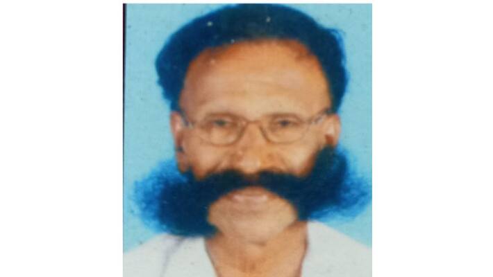 kozhikode football lover auto chandren passed away kozhikode football lover auto chandren passed away