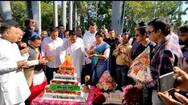 Controversy over Kamal Nath cutting Mandir cake with Hanuman's photo