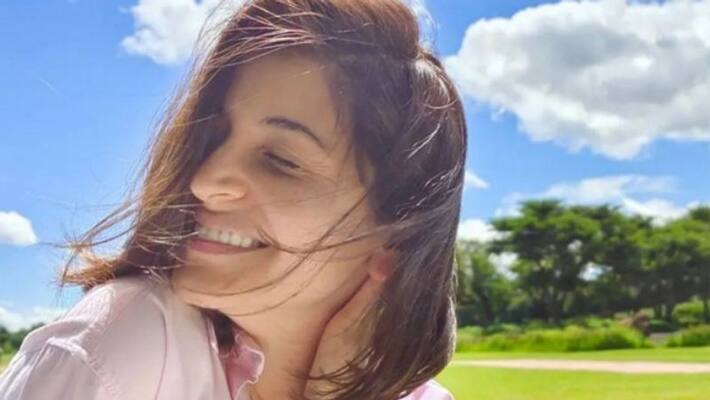 Bombay HC dismisses Anushka Sharma's sales tax-related petitions; here's why AJR Bombay HC dismisses Anushka Sharma's sales tax-related petitions; here's why AJR
