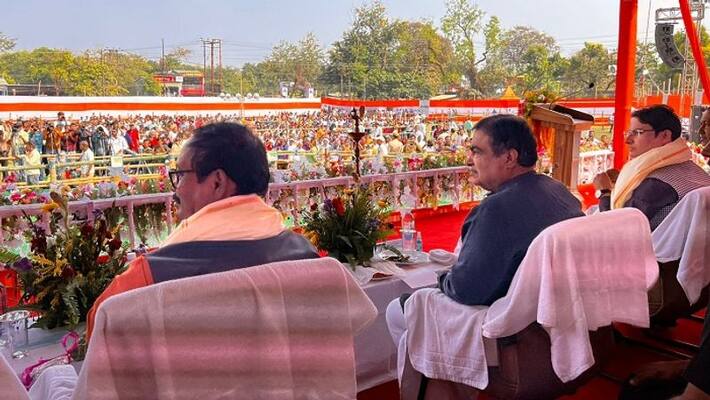 Nitin Gadkari health suddenly deteriorated while attending elevated road construction program in Siliguri West Bengal ckm Nitin Gadkari health suddenly deteriorated while attending elevated road construction program in Siliguri West Bengal ckm