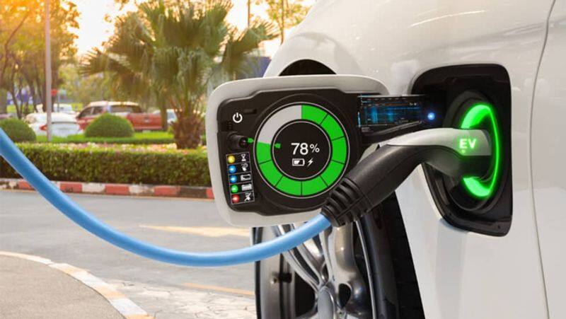 Google will help now to find best Nearby EV charging station, rolls out new shopping features in Search AKA