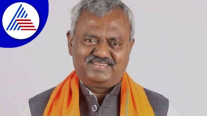 1 Lakh Liter Milk Storage Capacity for Manmul says Minister ST Somashekhar gvd 1 Lakh Liter Milk Storage Capacity for Manmul says Minister ST Somashekhar gvd