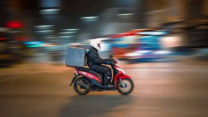 UK delivery agent died after working 14 hours shifts for a week UK delivery agent died after working 14 hours shifts for a week