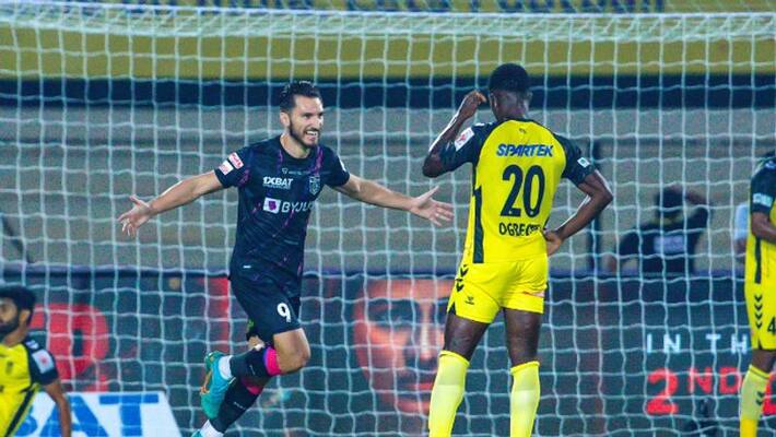 ISL 2022 23 HFC vs KBFC Kerala Blasters end Hyderabad FC winning streak ISL 2022 23 HFC vs KBFC Kerala Blasters end Hyderabad FC winning streak