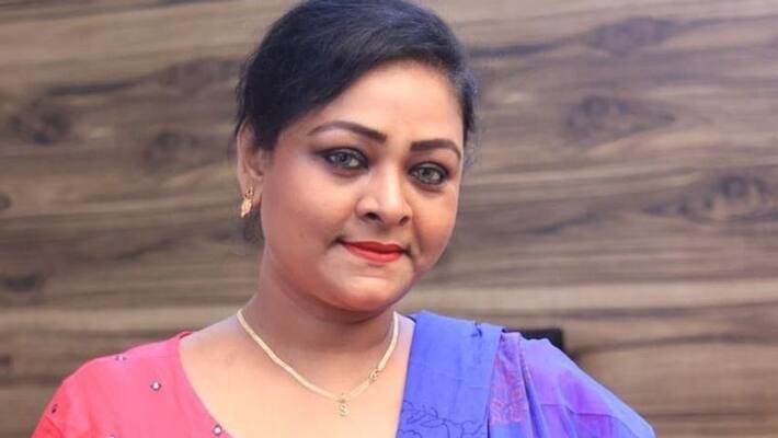 actress shakila reacts to kozhikode trailer launch cancellation nalla samayam movie omar lulu actress shakila reacts to kozhikode trailer launch cancellation nalla samayam movie omar lulu