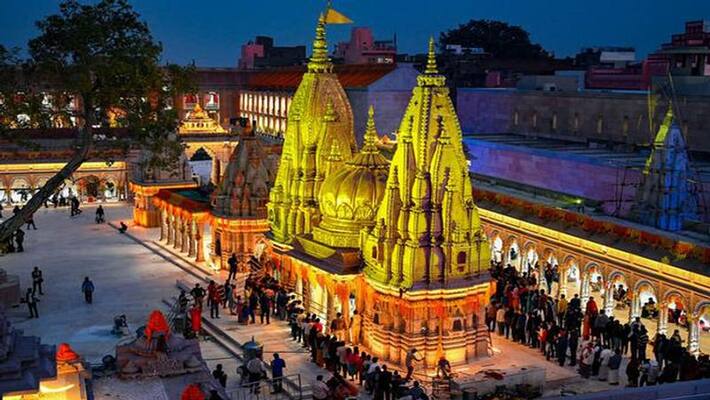 Vishwanath Dham made a record throughout the year tourists as well as traders are benefiting Vishwanath Dham made a record throughout the year tourists as well as traders are benefiting