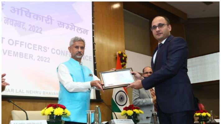 kerala police gets award for early pasport clearance kerala police gets award for early pasport clearance