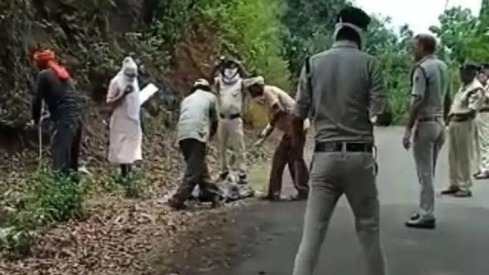 shocking crime shahdol news brutal murder husband killing his wife cuts head over distrust kpr shocking crime shahdol news brutal murder husband killing his wife cuts head over distrust kpr
