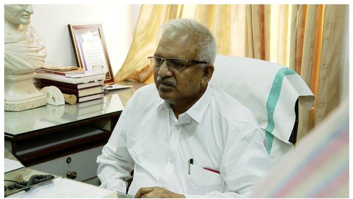 P Jayarajan reacting to the news that the government has sanctioned 35 lakhs for buying vehicle P Jayarajan reacting to the news that the government has sanctioned 35 lakhs for buying vehicle