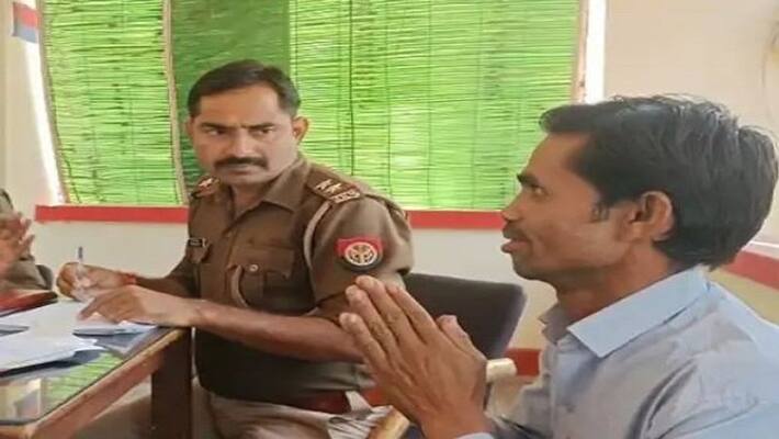 Jalaun Sir My relatives are not getting me married young man reached police station with application also appealed to PM Modi Jalaun Sir My relatives are not getting me married young man reached police station with application also appealed to PM Modi
