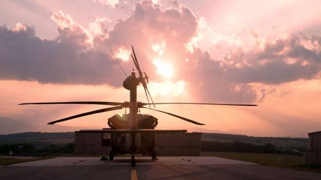 Video Inside the mind of a Black Hawk helicopter pilot