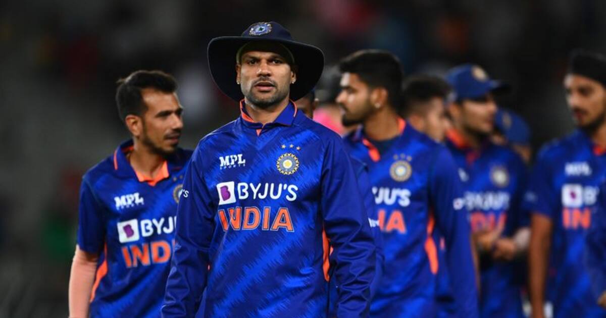 ஓரங்கப்பட்ட ஷிகர் தவான் ஒரு நாள் போட்டியில் நம்பர் ஒன் இடம்!