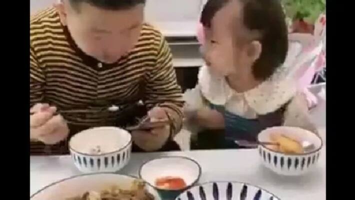 brother and sister sharing food the warm video gets huge attention brother and sister sharing food the warm video gets huge attention