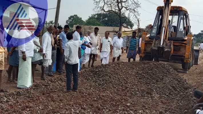 Poor road work villagers outraged at hoovinahadagali ballari rav Poor road work villagers outraged at hoovinahadagali ballari rav
