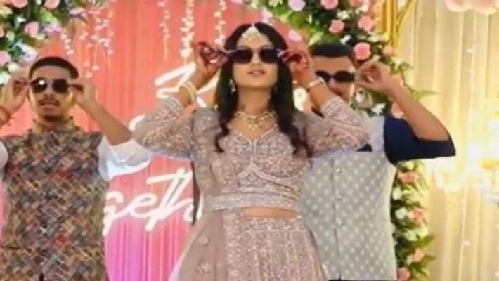 New bride dancing to the song 'Kaala Chashma'.. Netizens' fida.. Video viral New bride dancing to the song 'Kaala Chashma'.. Netizens' fida.. Video viral