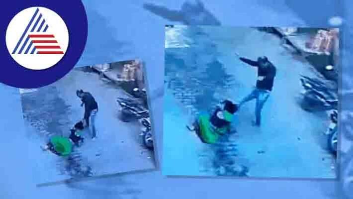 Viral VIDEO Son thrashed mother dragged her by hair kicked in Uttar Pradesh san Viral VIDEO Son thrashed mother dragged her by hair kicked in Uttar Pradesh san
