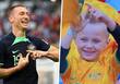 football Mitchell Duke's special moment with son after leading Australia to World Cup 2022 win over Tunisia wins hearts snt